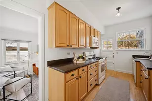 679 Bluff St, Glencoe, IL 60022 - Photo 13