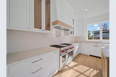 2009 Robincrest Lane, Glenview, IL 60025 - Photo 21