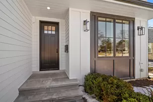 2009 Robincrest Ln, Glenview, IL 60025 - Photo 5