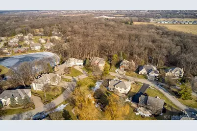 1599 Far Hills Drive, Bartlett, IL 60103 - Photo 31