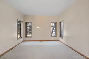 1599 Far Hills Dr, Bartlett, IL 60103 - Photo 15