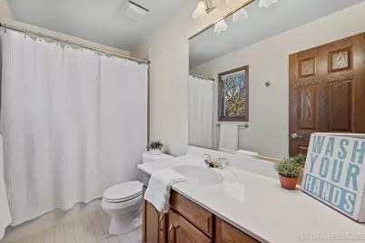 1599 Far Hills Drive, Bartlett, IL 60103 - Photo 21