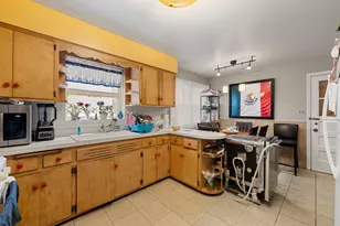 5706 N St Louis Ave, Chicago, IL 60659 - Photo 15