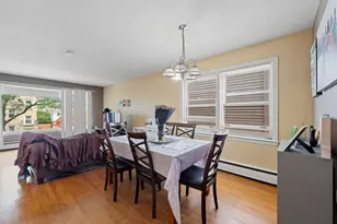 5706 N St Louis Ave, Chicago, IL 60659 - Photo 25