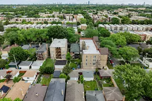 5706 N St Louis Ave, Chicago, IL 60659 - Photo 3