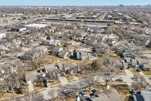 1063 Stonehedge Dr, Schaumburg, IL 60194 - Photo 37