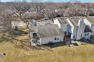 1063 Stonehedge Dr, Schaumburg, IL 60194 - Photo 43