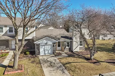 1063 Stonehedge Drive, Schaumburg, IL 60194 - Photo 35