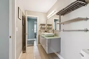 1063 Stonehedge Dr, Schaumburg, IL 60194 - Photo 23