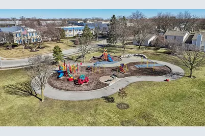 1063 Stonehedge Drive, Schaumburg, IL 60194 - Photo 29