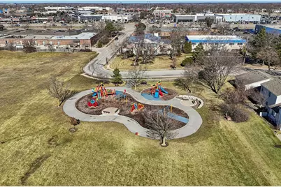 1063 Stonehedge Drive, Schaumburg, IL 60194 - Photo 49