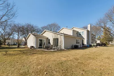 1063 Stonehedge Drive, Schaumburg, IL 60194 - Photo 31