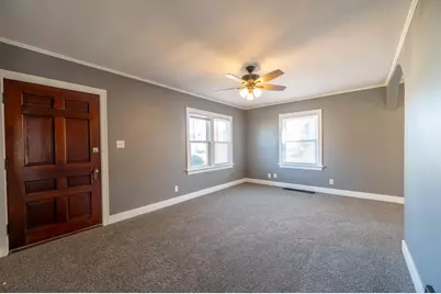 205 Sunset Lane, Mount Morris, IL 61054 - Photo 5