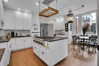 229 E Lake Shore Drive #10E, Chicago, IL 60611 - Photo 21