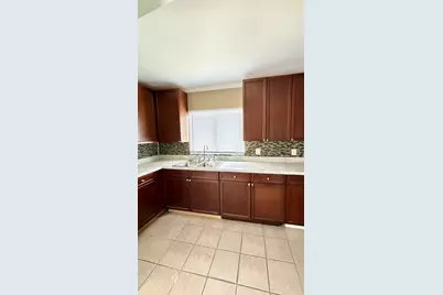 927 Westshire Drive, Joliet, IL 60435 - Photo 3