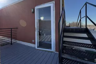 2350 W George St, Chicago, IL 60618 - Photo 17