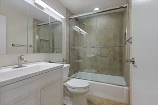 [Address not provided], Chicago, IL 60657 - Photo 19