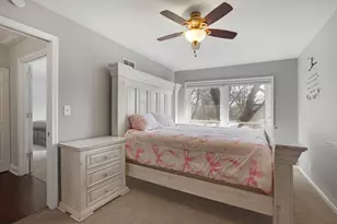 706 Waukegan Rd, Glenview, IL 60025 - Photo 19