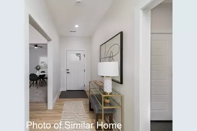 443 N 2nd Avenue, Eldridge, IA 52748 - Photo 3