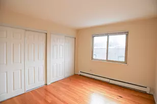 1055 W Catalpa Ave, Chicago, IL 60640 - Photo 9