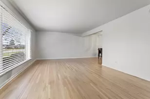 7209 Grant St, Darien, IL 60561 - Photo 11