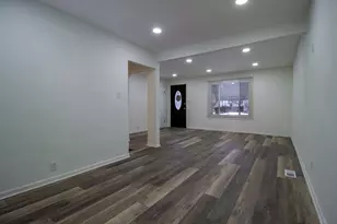 17552 Roy St, Lansing, IL 60438 - Photo 5