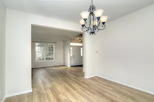 3726 Matisse Dr, Saint Charles, IL 60175 - Photo 11