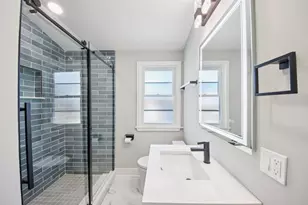 228 4th St, Downers Grove, IL 60515 - Photo 13