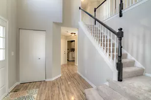 1752 Tallmeadow Dr, Dekalb, IL 60115 - Photo 5