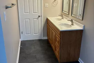 127 Hickory Rd, Oakwood Hills, IL 60013 - Photo 15