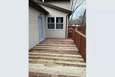 127 Hickory Road, Oakwood Hills, IL 60013 - Photo 9