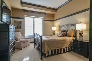 1800 Amberley Ct, Lake Forest, IL 60045 - Photo 27