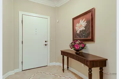 1800 Amberley Court #309, Lake Forest, IL 60045 - Photo 9