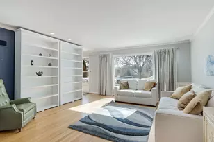 3334 Wilder St, Skokie, IL 60076 - Photo 3