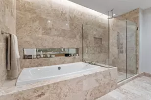 363 E Wacker Dr, Chicago, IL 60601 - Photo 23