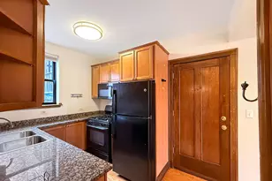 842 Wesley Ave, Oak Park, IL 60304 - Photo 9