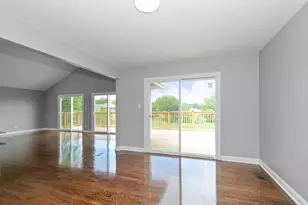 9836 Circle Pkwy, Palos Park, IL 60464 - Photo 13