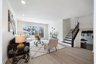 630 Bode Road, Hoffman Estates, IL 60169 - Photo 3