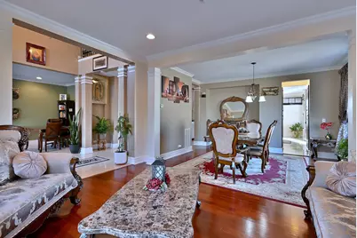 5761 Providence Drive, Hoffman Estates, IL 60192 - Photo 11