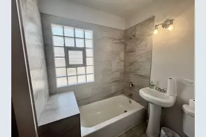 1718 N 15th Avenue, Melrose Park, IL 60160 - Photo 5