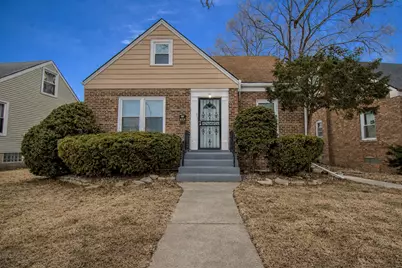 212 E 142nd Place, Dolton, IL 60419 - Photo 1