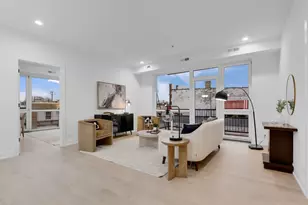 3204 N Kostner Ave, Chicago, IL 60618 - Photo 3