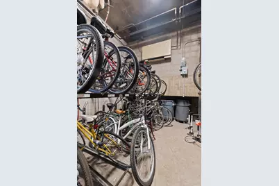 2728 N Hampden Court #301, Chicago, IL 60614 - Photo 13