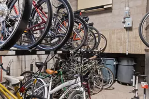 2728 N Hampden Ct, Chicago, IL 60614 - Photo 13