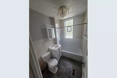 124 E 110th Street, Chicago, IL 60628 - Photo 11