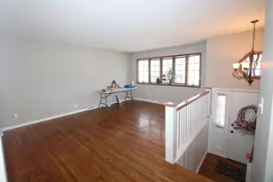 207 York Pl, New Lenox, IL 60451 - Photo 9