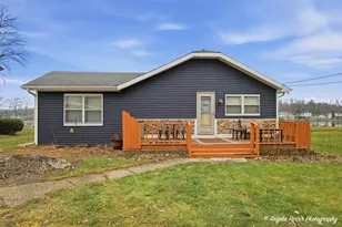 1614 River Terrace Dr, Johnsburg, IL 60051 - Photo 1