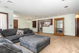 270 E Southmor Rd, Morris, IL 60450 - Photo 3