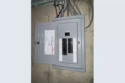 6411 Londonderry Drive, Cary, IL 60013 - Photo 13