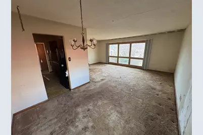 6411 Londonderry Drive, Cary, IL 60013 - Photo 3